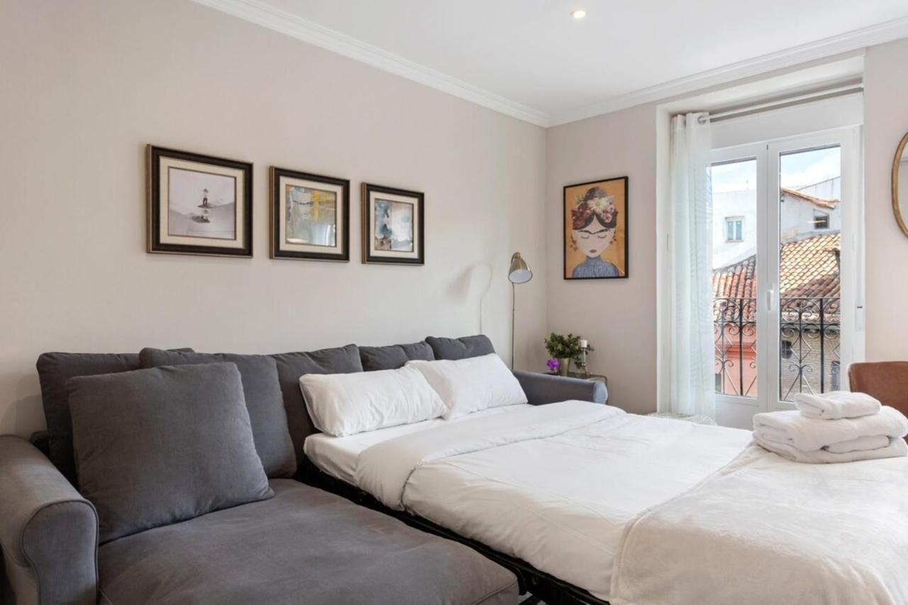 מדריד Elegant 1 Bedroom Apartment In The Heart Of Centro מראה חיצוני תמונה