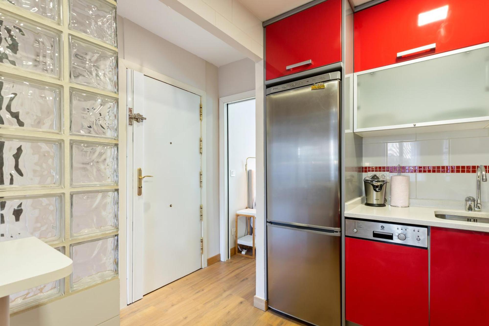 מדריד Elegant 1 Bedroom Apartment In The Heart Of Centro מראה חיצוני תמונה