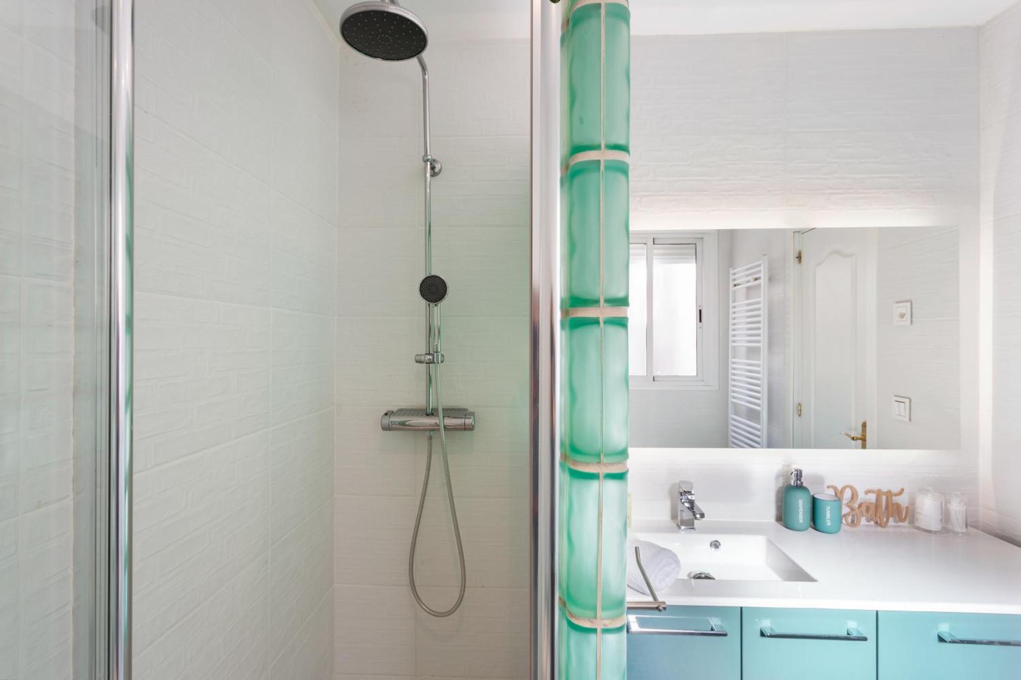 מדריד Elegant 1 Bedroom Apartment In The Heart Of Centro מראה חיצוני תמונה